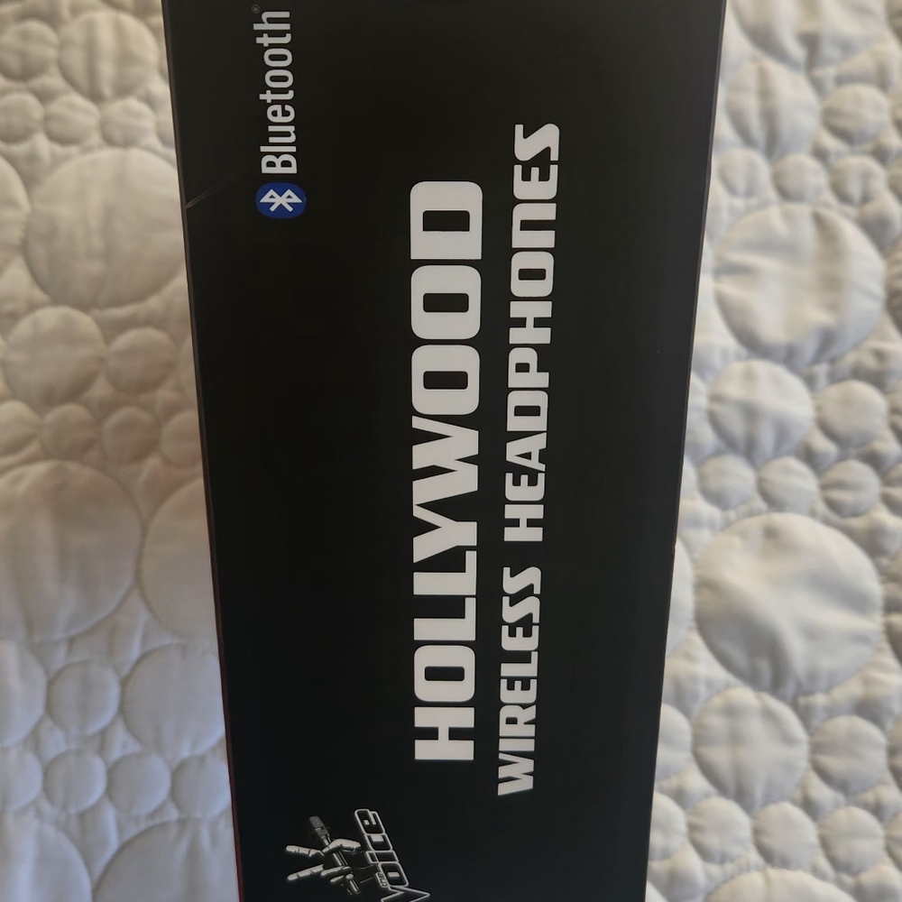 Voice Hollywood Wireless Headphones